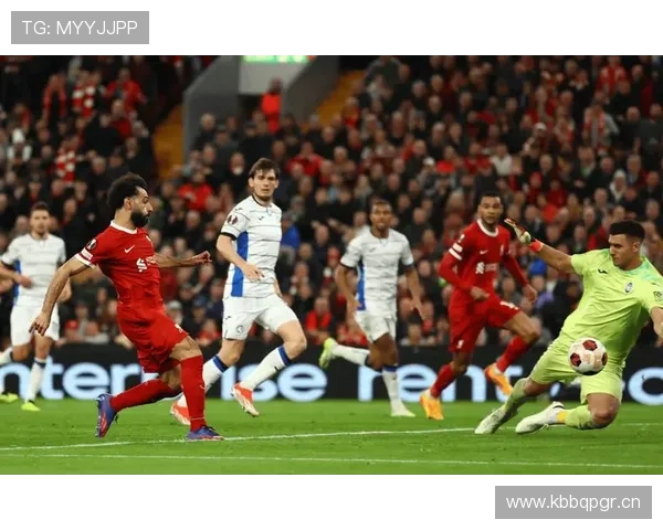 利物浦的崛起与危机并存：战术革新遭遇阵容短板，豪门之路再现分歧！