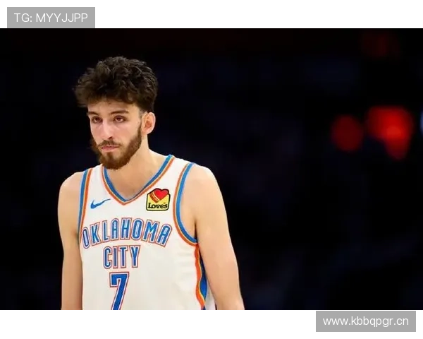 切特·霍姆格伦挡拆拉开内线空间提升团队助攻效率